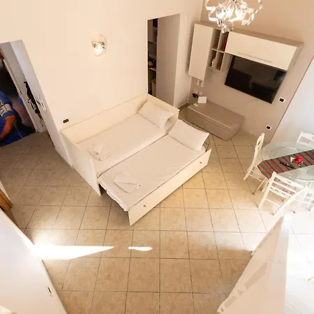 With Sea View With 2 Lifts Above Montesanto!